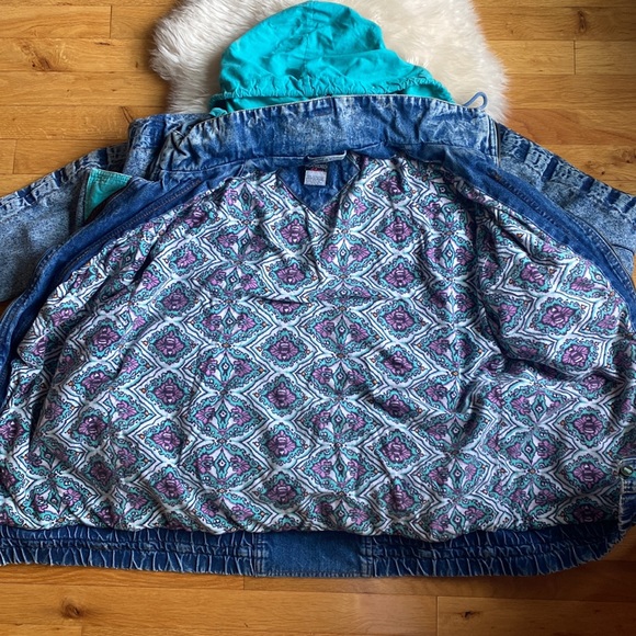 Vintage Weathered Blues 80s Jean Jacket - Picture 2 of 10